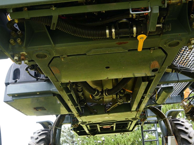 hagie-sts12-image-21