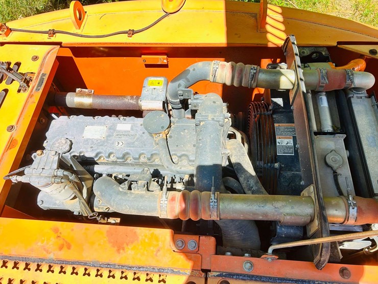 2010-doosan-dx180-lc-image-66