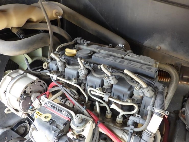 2016-jlg-400s-image-19