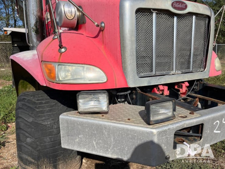 2009-stahly-peterbilt-image-15