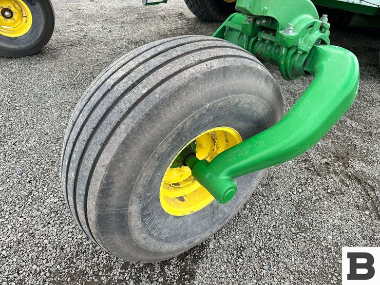 john-deere-w235r-image-51