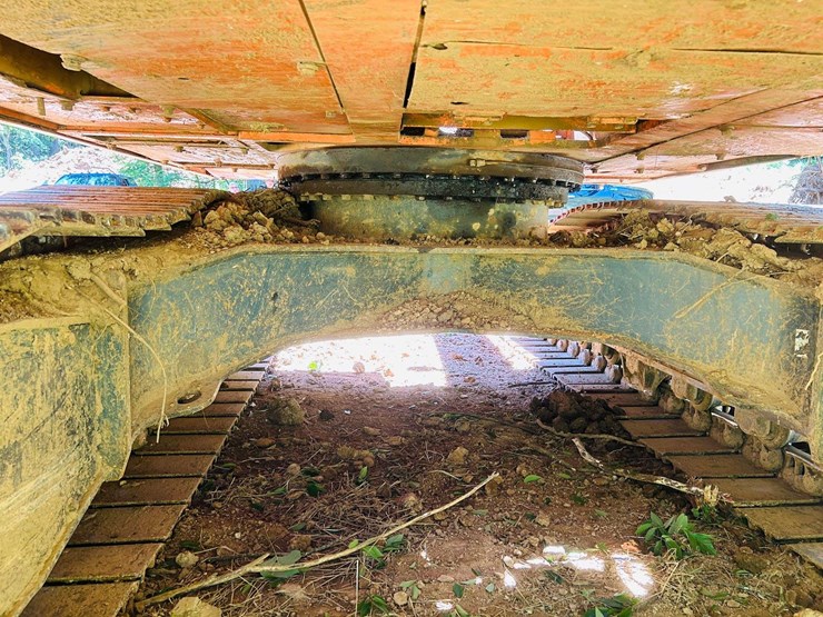 2010-doosan-dx180-lc-image-37