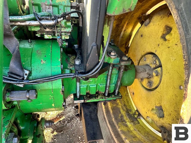 john-deere-2840-image-29