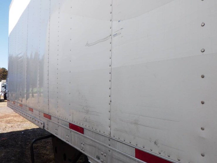 2017-utility-3000r-image-34