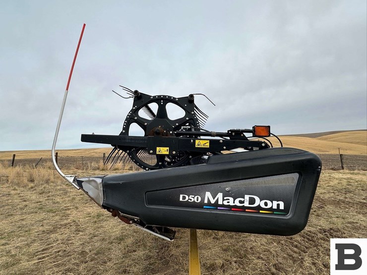 2010-mac-don-d50-image-4