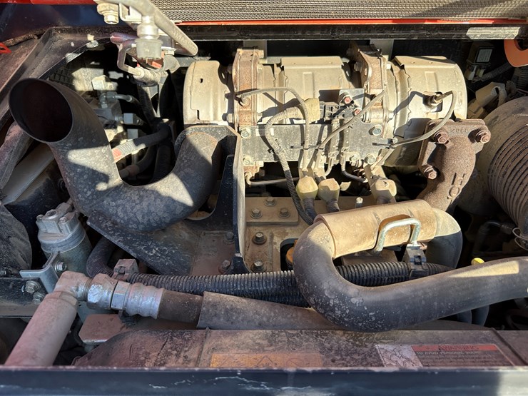 kubota-svl75-2-image-33