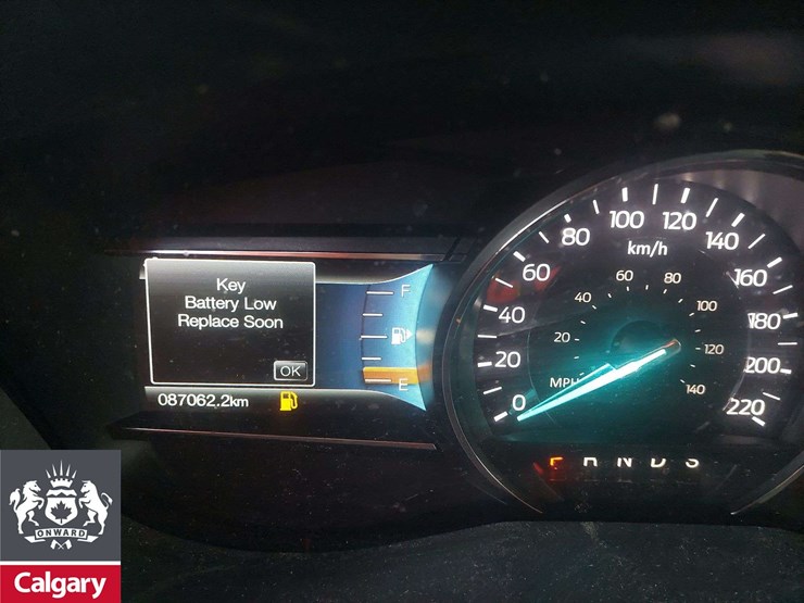 2016-ford-explorer-image-19