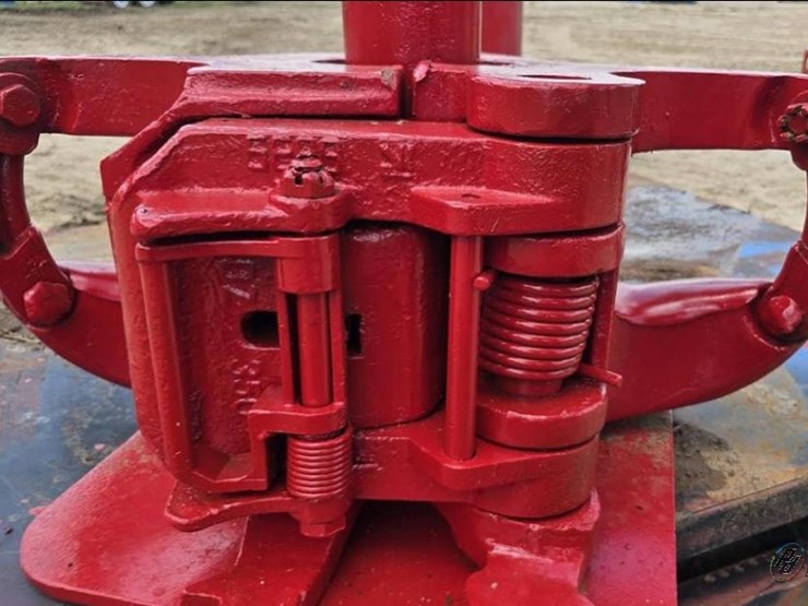 4-1/2-350-ton-drill-pipe-elevator-image-2