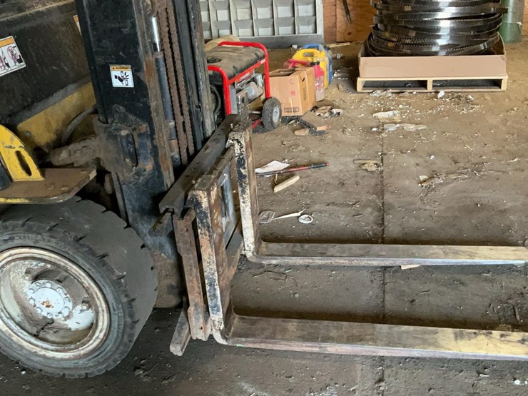 #222-•-yale-glp060vxeusf087-forklift*-image-33