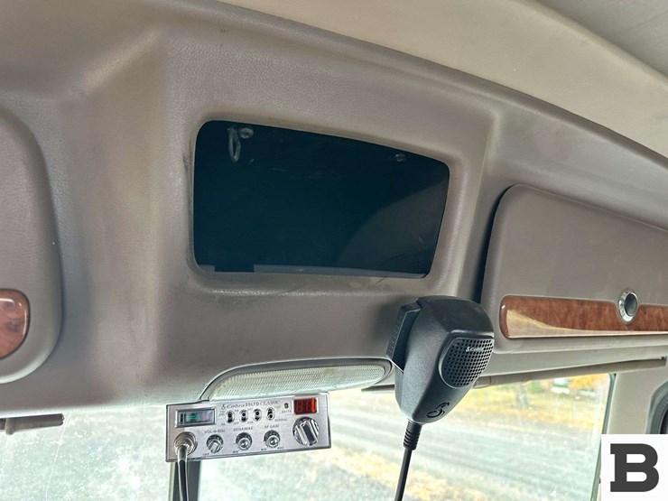 2008-peterbilt-386-image-92