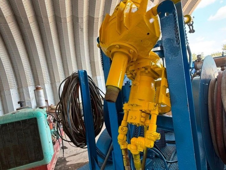 logan-oil-tools-2.5-85-ton-trailered-power-swivel-image-9