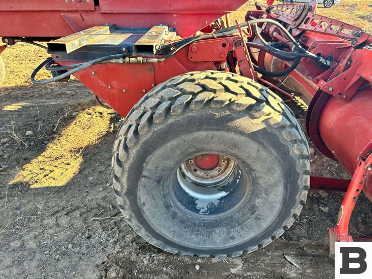case-ih-8840-image-42