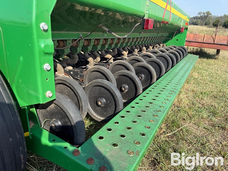 2016-john-deere-bd1113-image-18