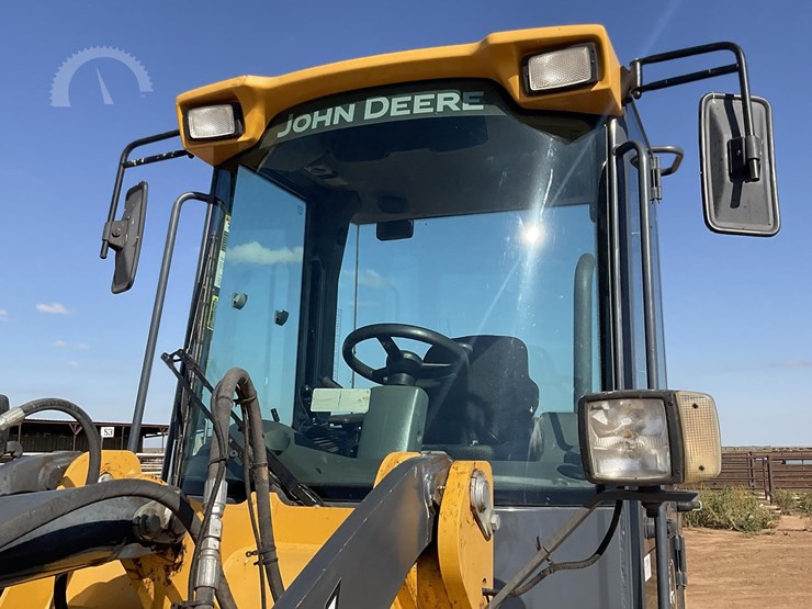 2015-deere-324k-image-13