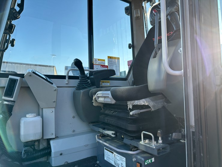 2020-takeuchi-tcr50-image-49