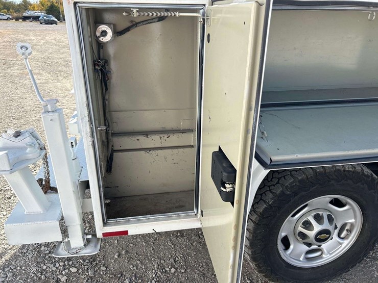 2019-chevrolet-silverado-2500hd-image-23