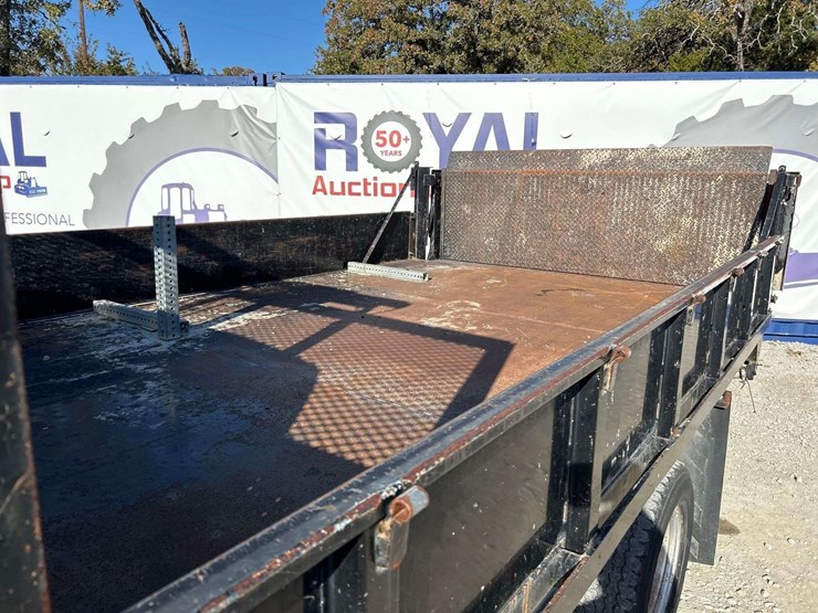 2009-dodge-ram-3500-image-17