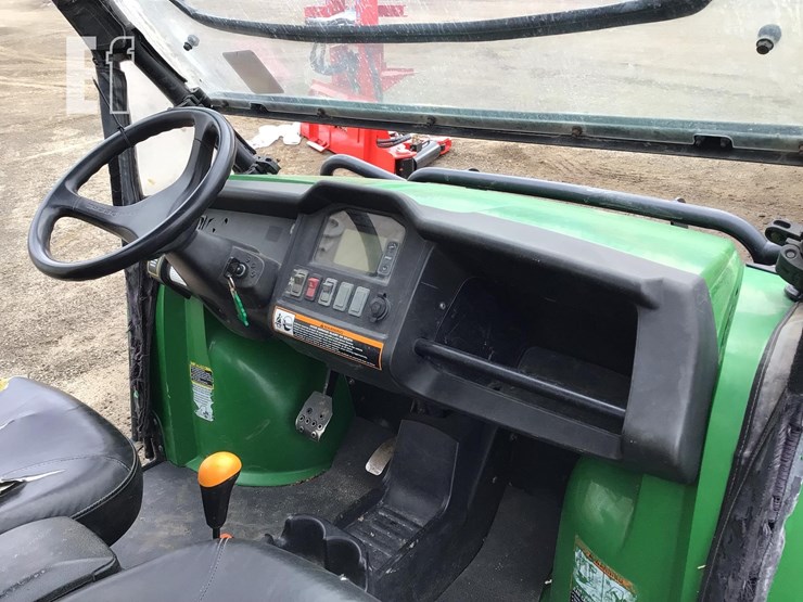 john-deere-gator-xuv-825i-image-13