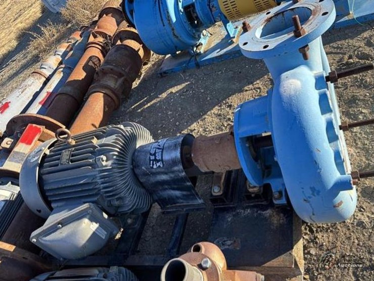 goulds-pumps-8x10-centrifugal-fluid-pump-image-1