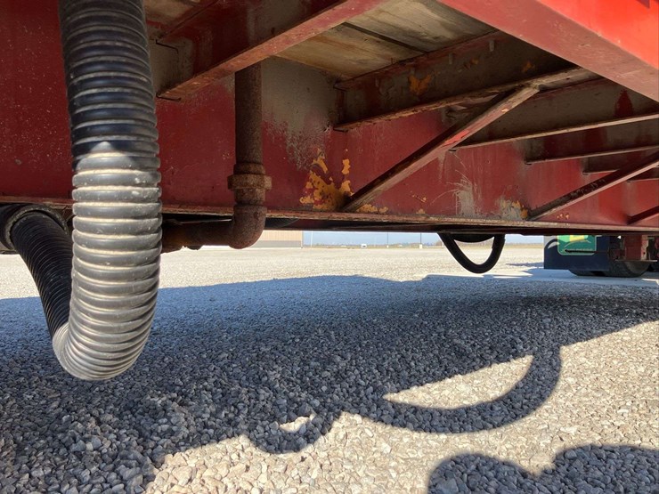 25'-tandem-dual-axle-tender-trailer-with-plumbing-and-tank-image-18