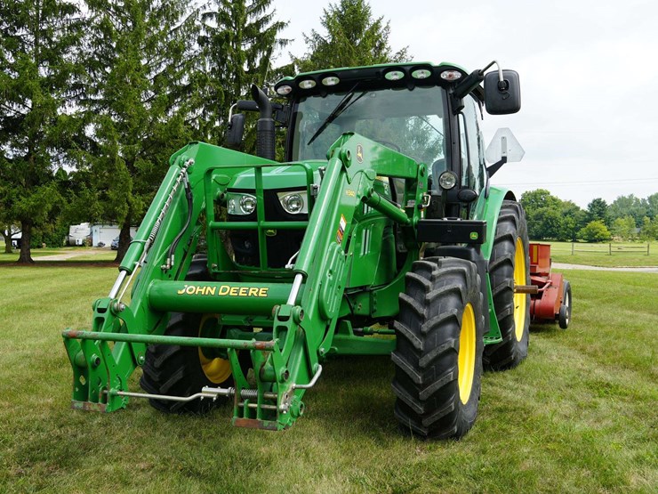 john-deere-6125r-image-11