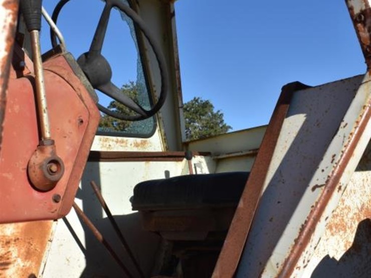 ih-1066-tractor-(terp)-(terp,-salvage-only)-(toggle-switch)-(serial-#-26101-image-10