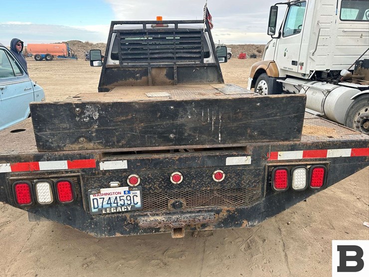 2011-ford-f450-image-3