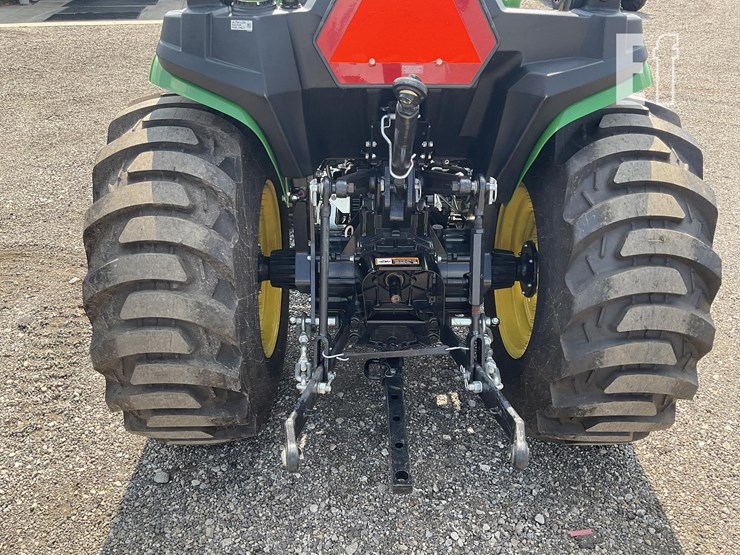2024-john-deere-3025e-image-5