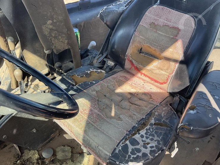 allis-chalmers-7020-image-24