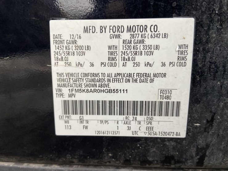 2017-ford-explorer-image-10