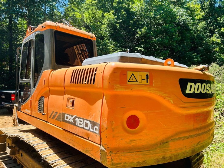 2010-doosan-dx180-lc-image-17