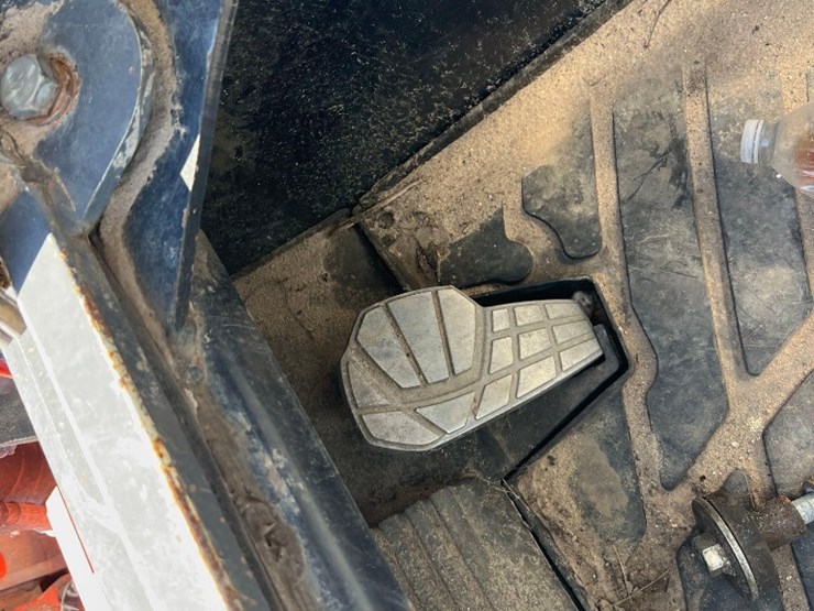 2019-kubota-svl95-2s-image-22