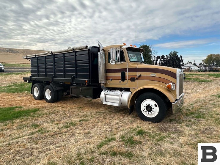 2000-peterbilt-grain-truck---lewiston,-id-image-7
