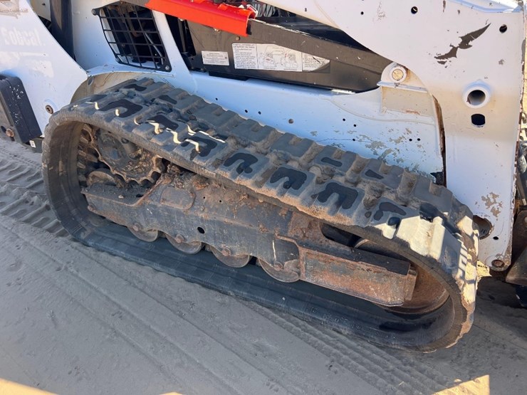 2019-bobcat-t595-image-13