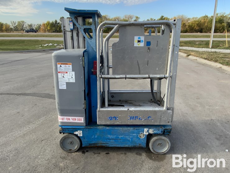 2009-genie-gr12-image-8