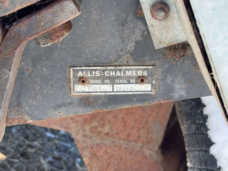 allis-chalmers-630a-corn-head-image-8