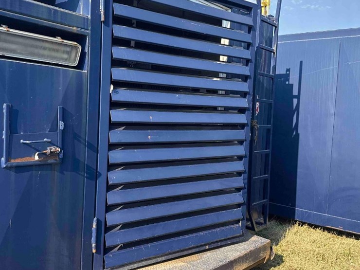 tesco-top-drive-house-w/detroit-diesel-series-60-500kw-diesel-generator-set-image-5