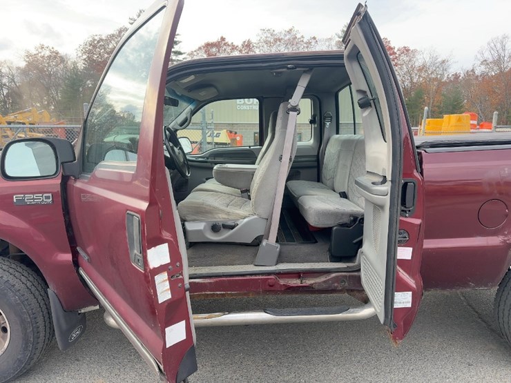 2000-ford-f250-sd-xlt-image-14