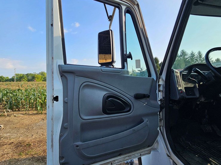 2003-international-4200-image-30