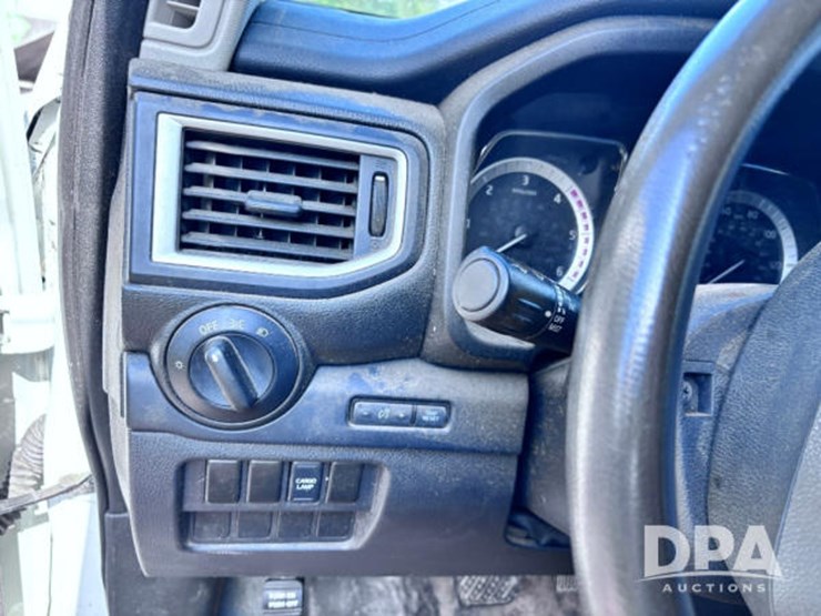 2018-nissan-titan-image-59