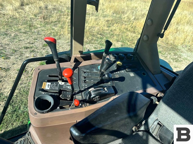 1993-john-deere-7600-image-67