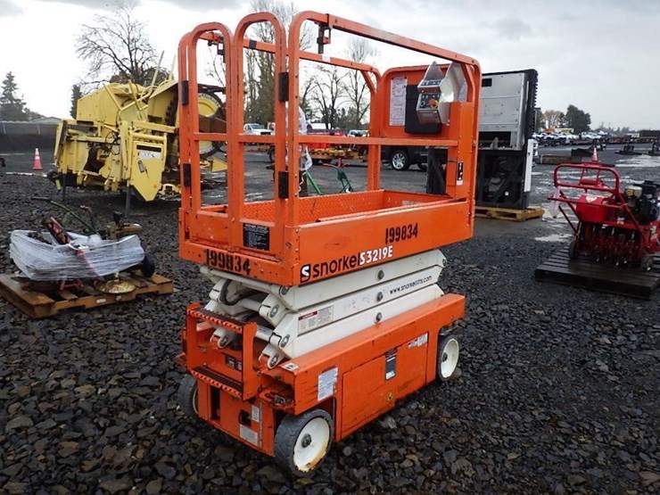 2017-snorkel-s3219e-image-1