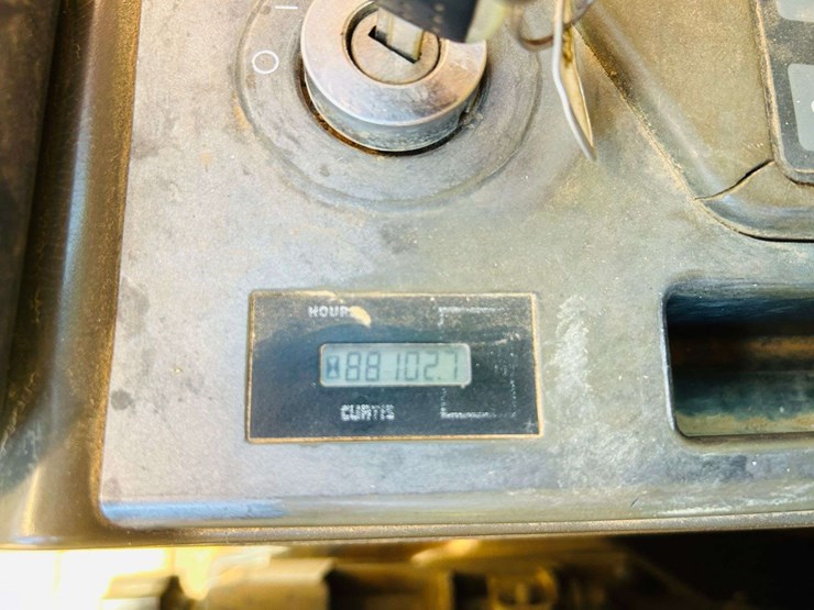 2010-doosan-dx180-lc-image-90