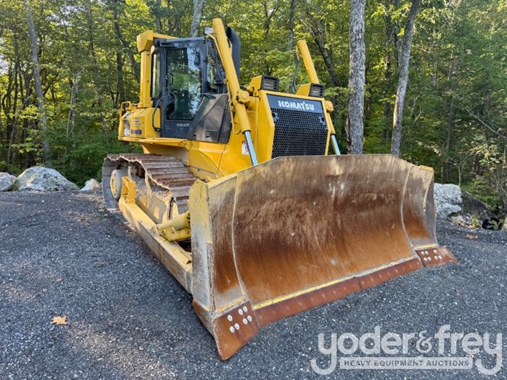 2005-komatsu-d65ex-15-image-2