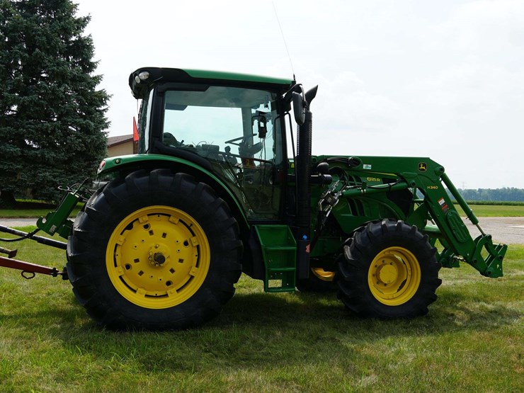 john-deere-6125r-image-4