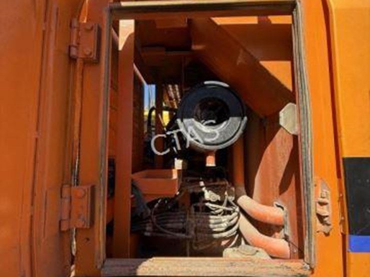 doosan-solar-225-lc-v-image-21