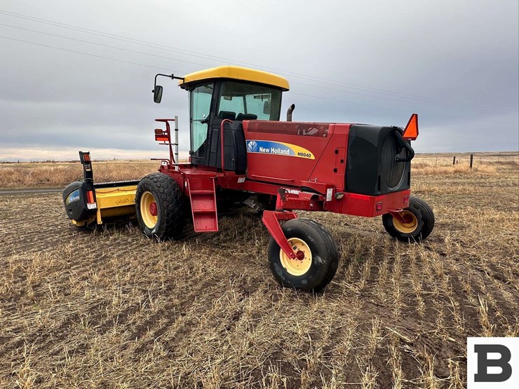 2009-new-holland-h8040-image-3