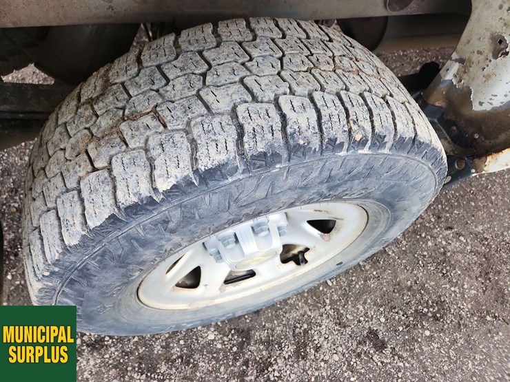 2016-chevrolet-silverado-1500-image-29