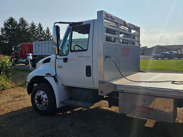 2003-international-4200-image-7