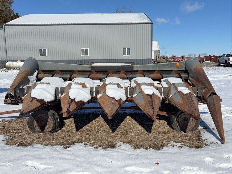 allis-chalmers-630a-corn-head-image-2